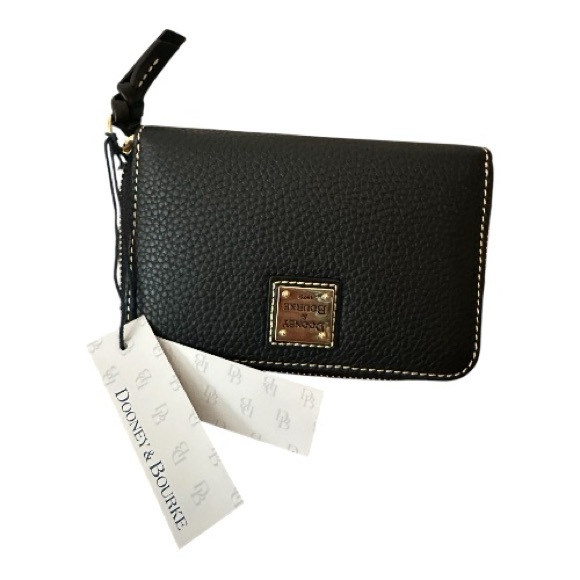 Dooney & Bourke Zip Around Medium Black Pebbled Leather Wallet New - Picture 2 of 6